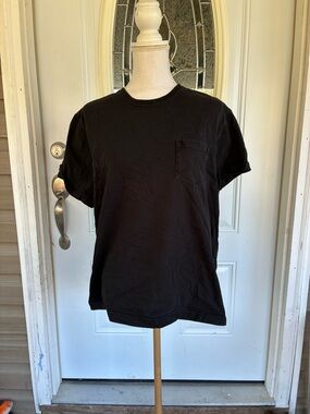Plain Black Pocket Crew Neck T-Shirt for Men